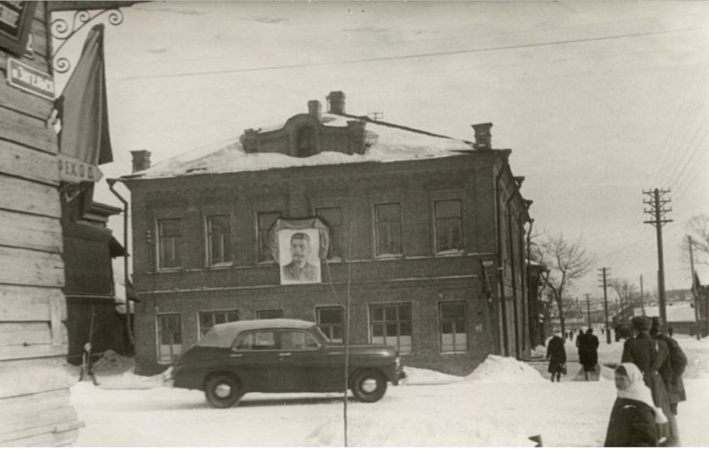 Похороны Председателя Совета Министров СССР и Секретаря ЦК КПСС Иосифа Виссарионовича Сталина, скончавшегося 5 марта 1953 года. Ретро-фото.