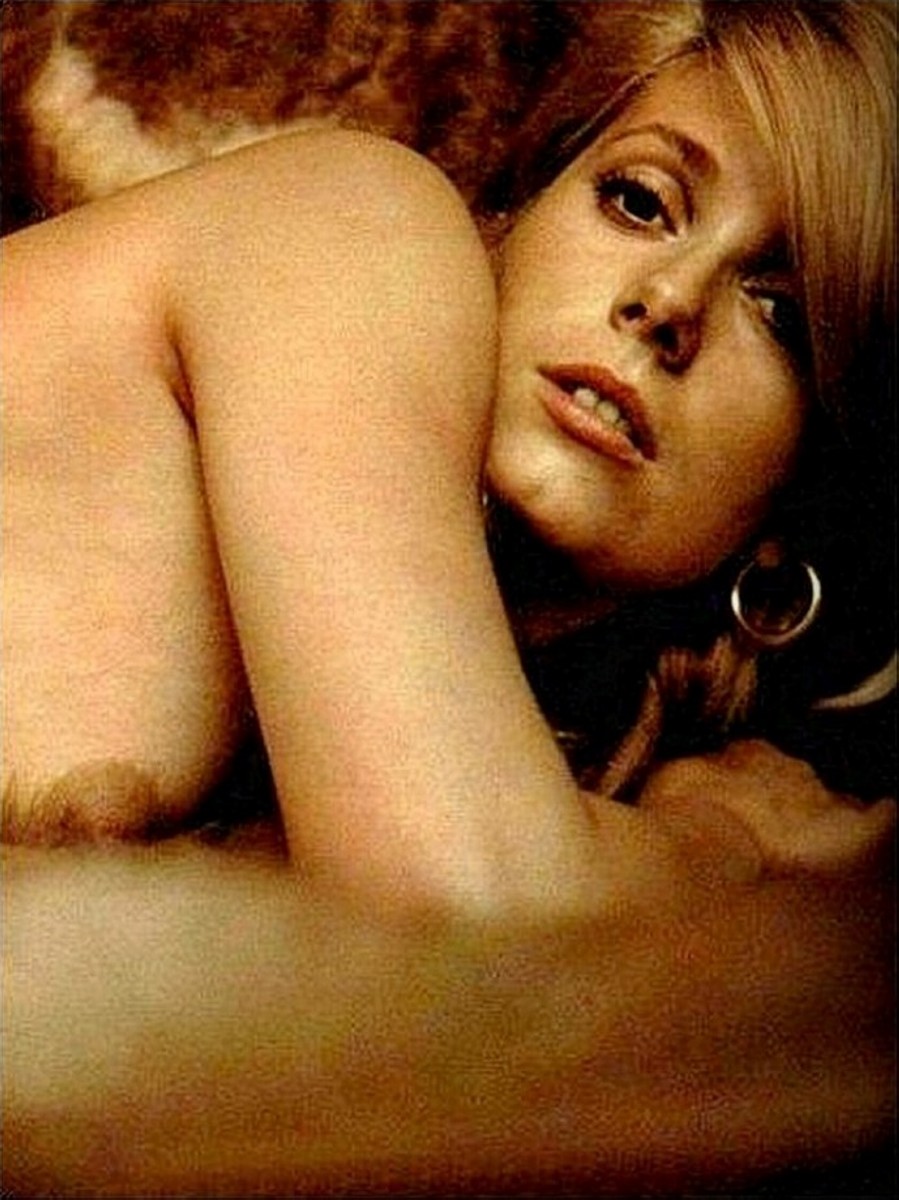 Невероятна сексуальная красавица планеты Катрин Денёв (Catherine Deneuve) .