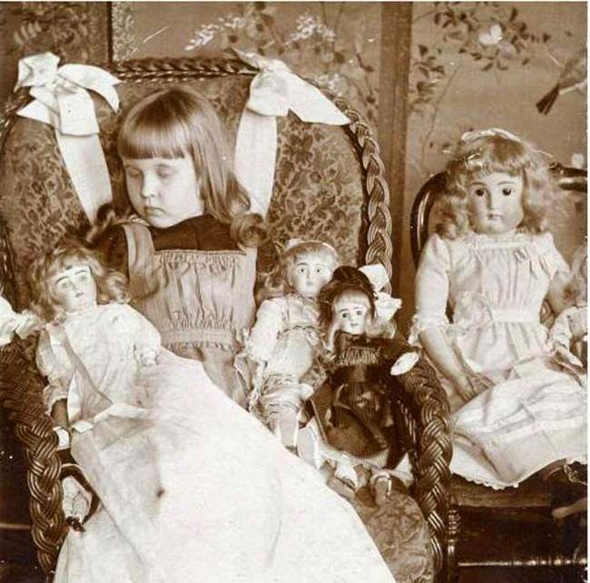 21 Викторианские Посмертные Фото. Жуткая мода фотографировать мертвых.